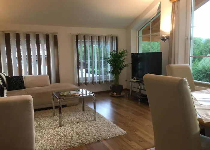 Appartementhaus Finis *